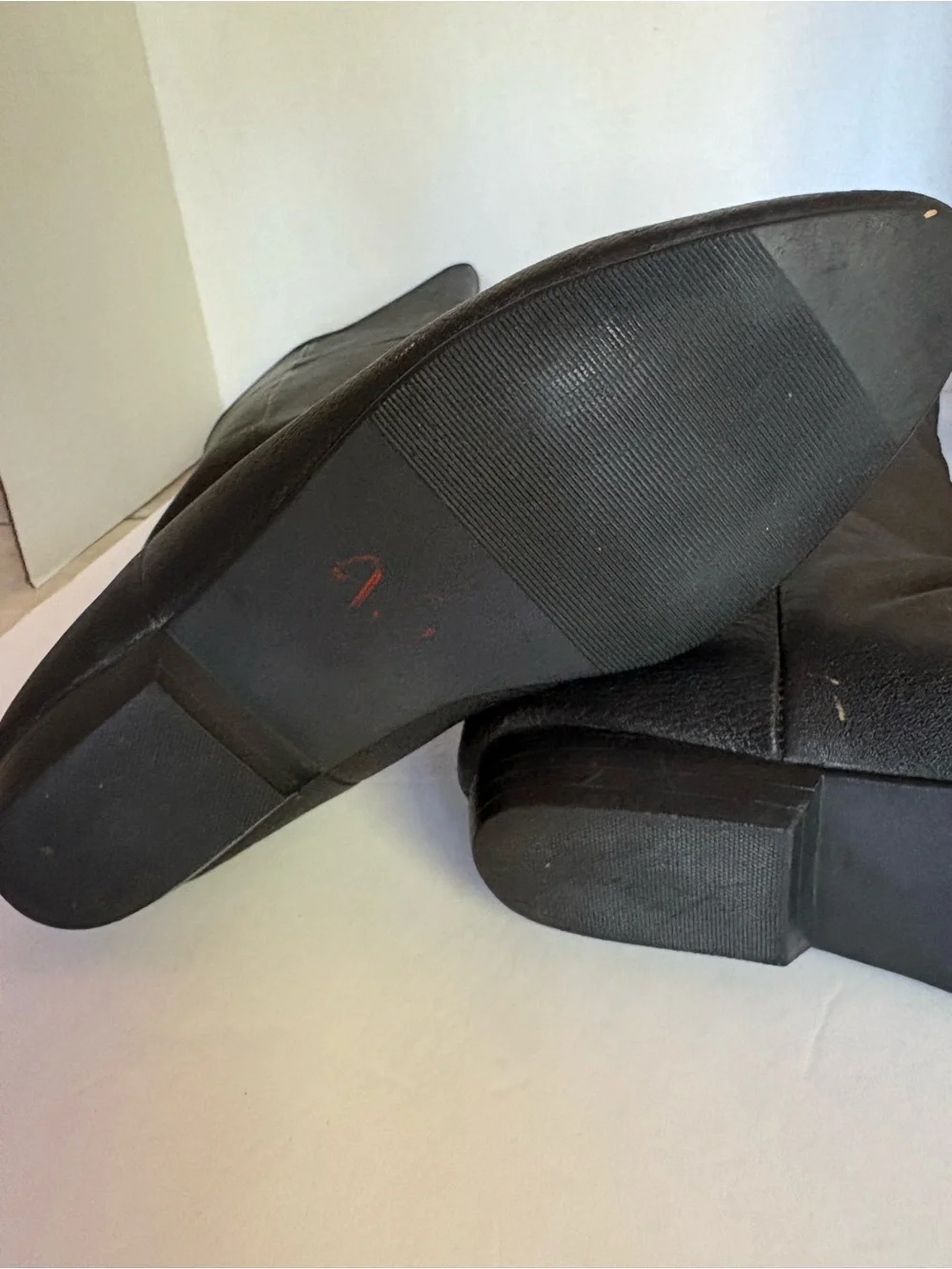 Vintage Black Leather Slouchy Knee-High Boots Low Heel - Women's Size 9.5